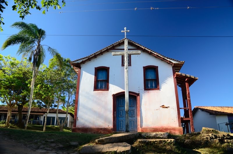 Monumentos Históricos: Igreja e Fazenda by Leandro Durães