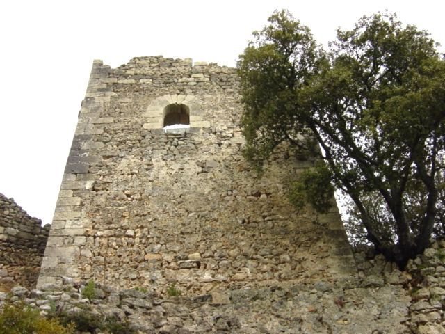 Torre de Defensa (Castillo de Alaró) by Miguel Angel Mu