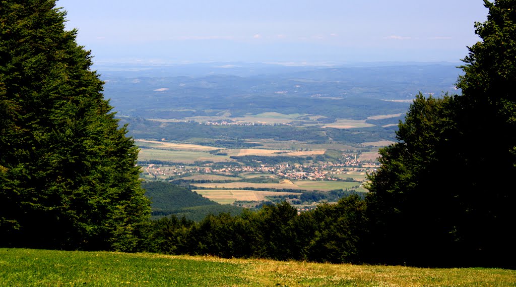 Blick vom höchsten Berg Ungarns- dem Kekes by Armin Menzer