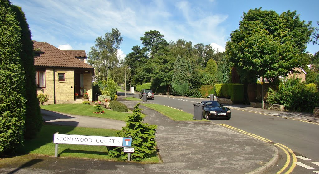 Panorama of Sandygate Park from Stonewood Court, Sandygate, Sheffield S10 by sixxsix