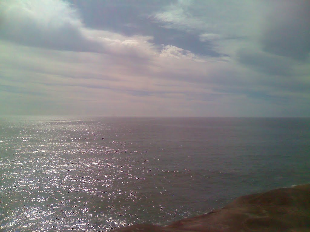 Vista do Mirante de Guarapari by Jorge Rodrigues de Moraes