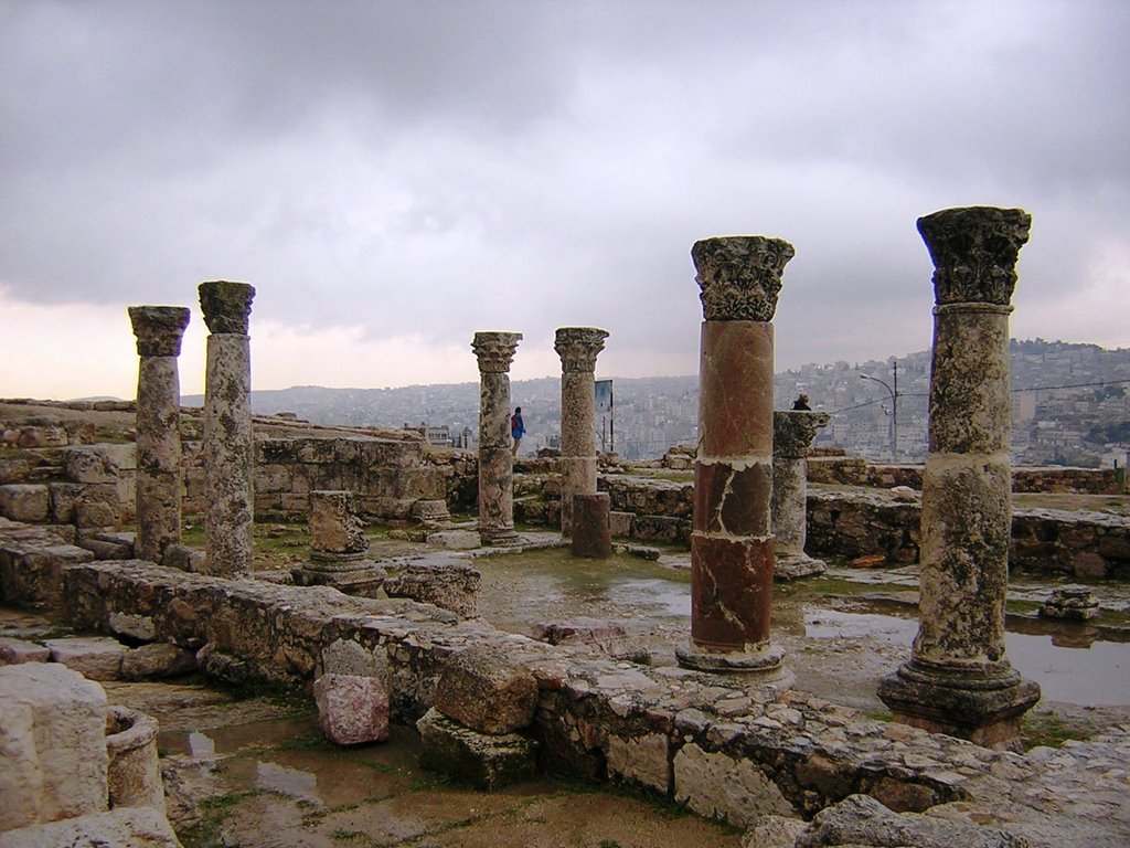 Amman - la Cittadella - Tempio di Ercole by maresa maremagna