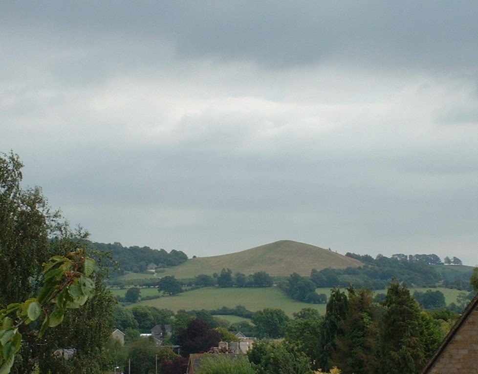 Cam peak from Fairmead by picpaint