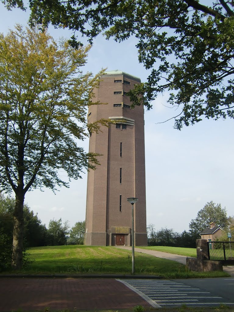 Watertoren (1932), Lippenhuizen (Trudi) by Trudi