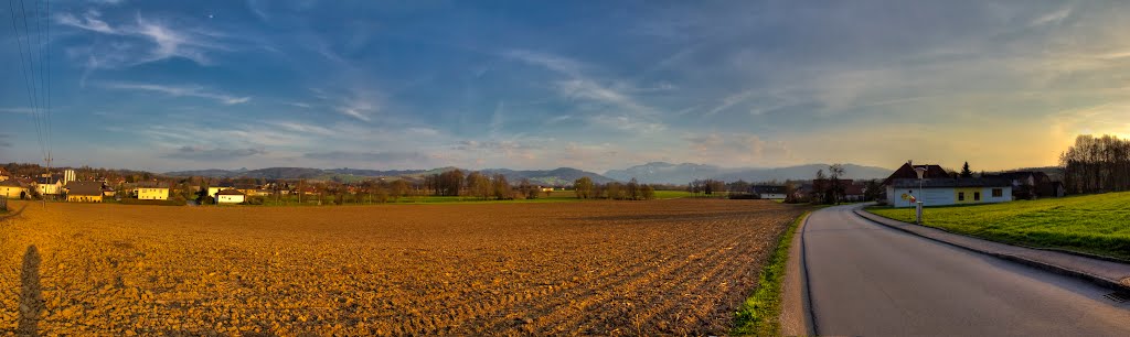 PANORAMA aus Wartberg an der Krems, 3.4.2012, 18:38 by jknaus