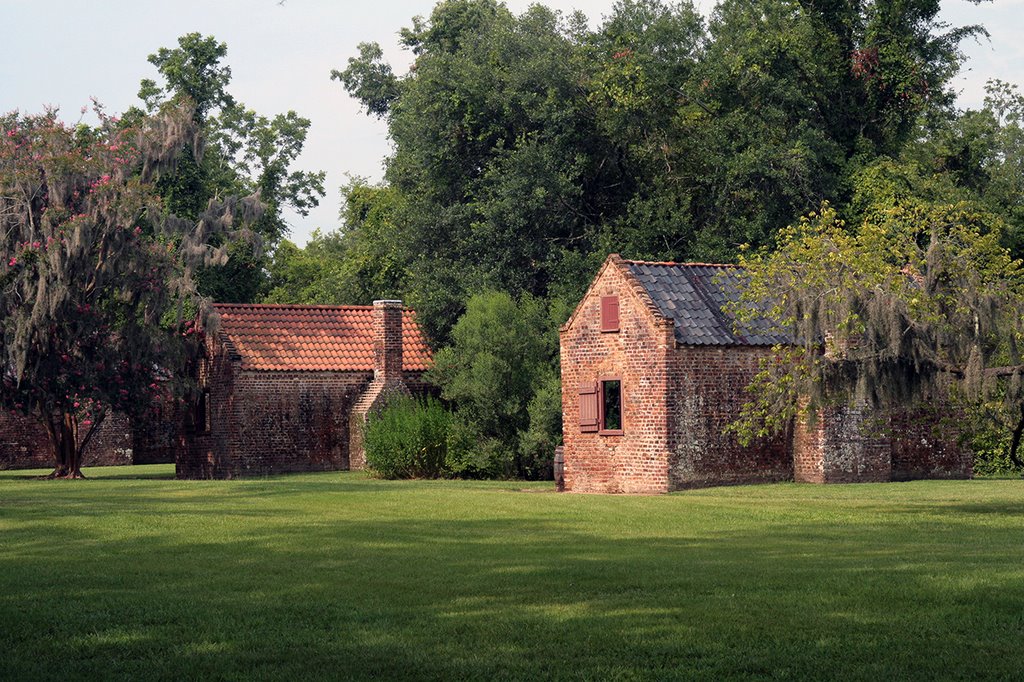 Slave Quarters at Boone Hall by R. D. Gardner