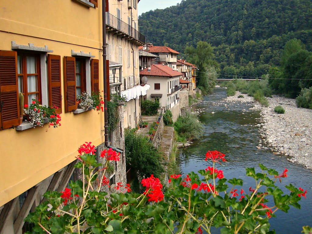 Il fiume di Varallo by Matilda Gambrinus