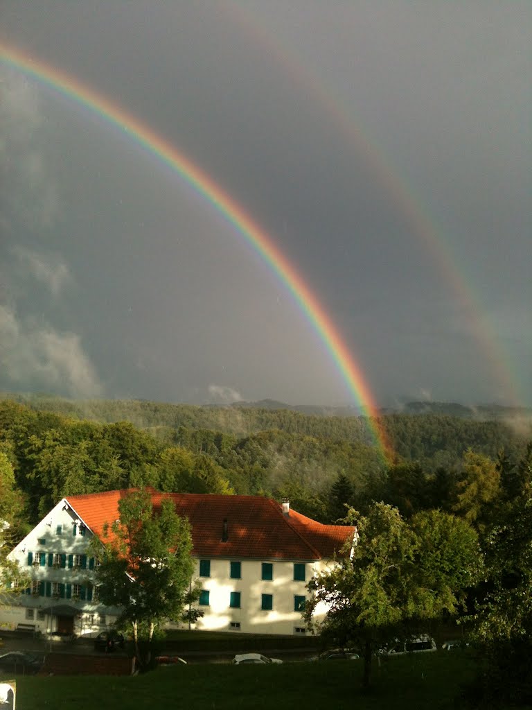 Regenbogen über Girenbad by Klein-Pics