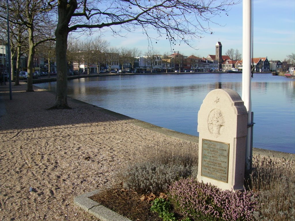 Zaanweg in Wormerveer. by RinkeR.