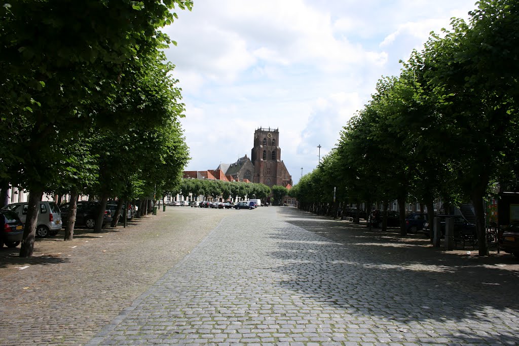 Kerk Geertruidenberg gezien vanuit Centrum Geertruidenberg by © rdnjc