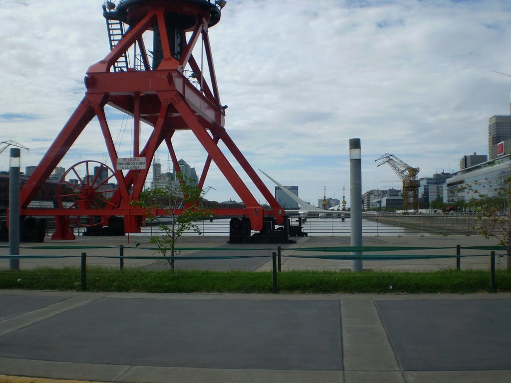 Puerto Madero by Bernardo Vidigal