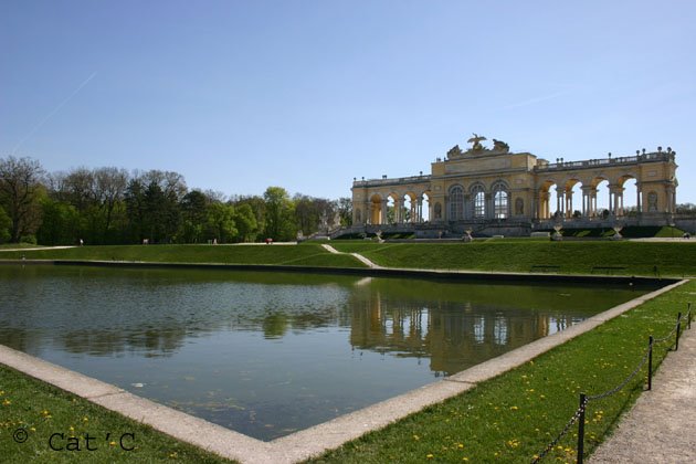 072 chateau Schonbrunn Wien by Cathy Chevillot