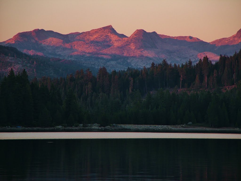 Ice House Resevoir, Desolation Wilderness by byroneil