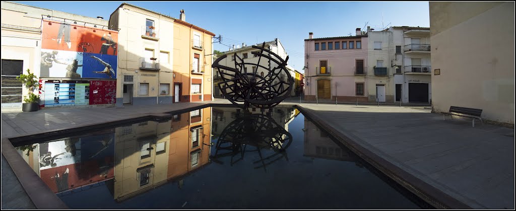 Pano d'un matí a la Plaça de Sant Jaume by Jordi Cruells Ros