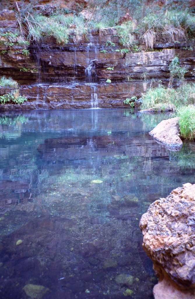 Circular pool, Dales gorge by ampho