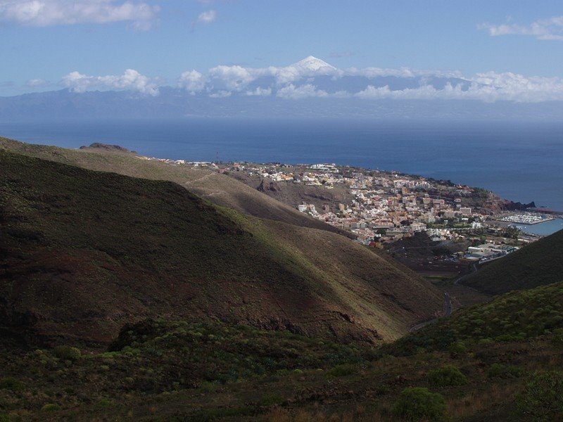 La Villa y el Teide by alejandrosl