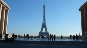 La Tour Eiffel vue du Parvis des Libertés et des Droits de l'Homme by zagreus