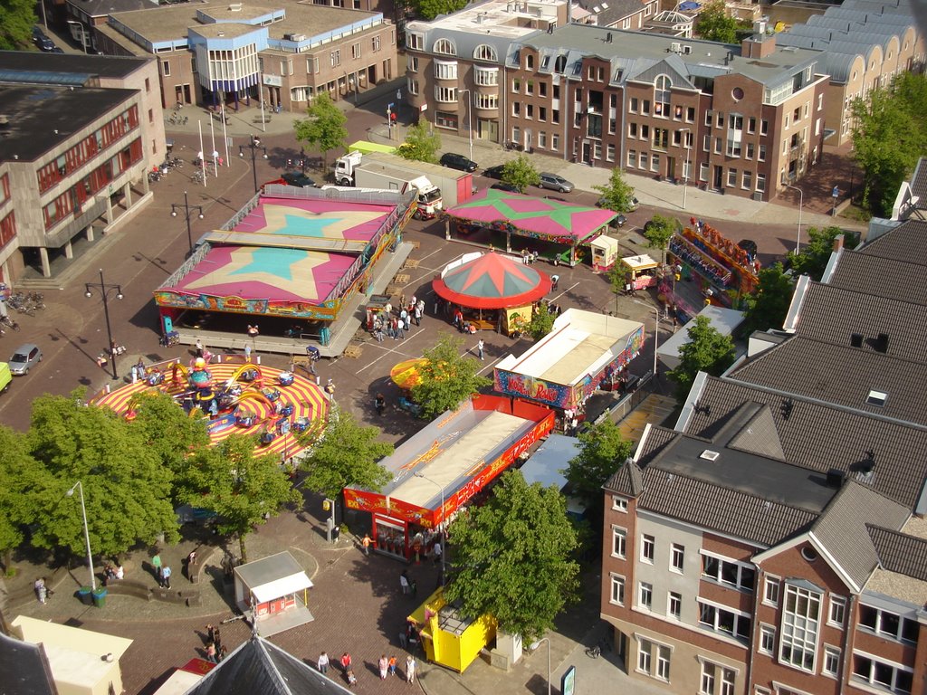 Oldenzaal Kermis by Adjuh