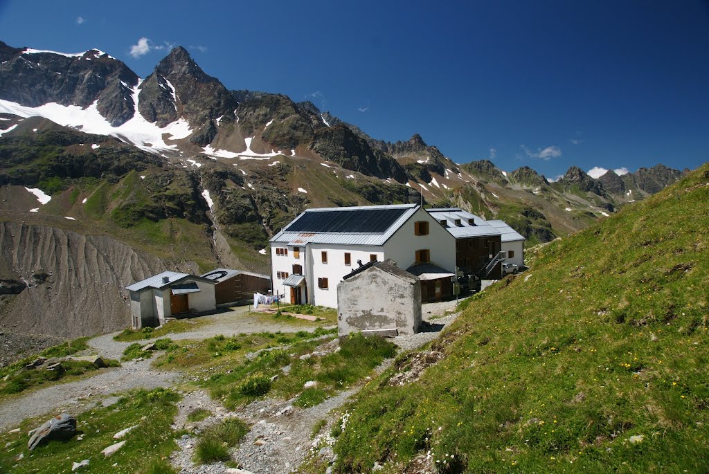 Wiesbadener Hütte by k-pic