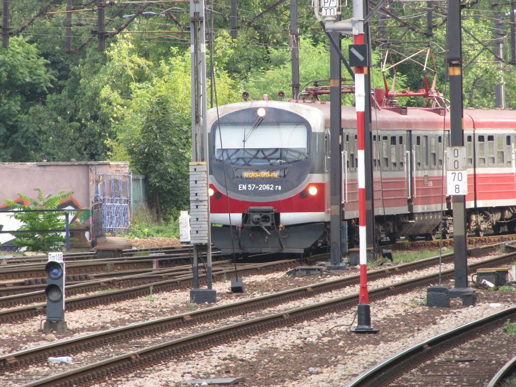 Poland, Kraków (Krakkó), Dworzec Główny Kraków, PL-PKP EN 57-2062 ra, SzG3 by szalay3-railway-bahn