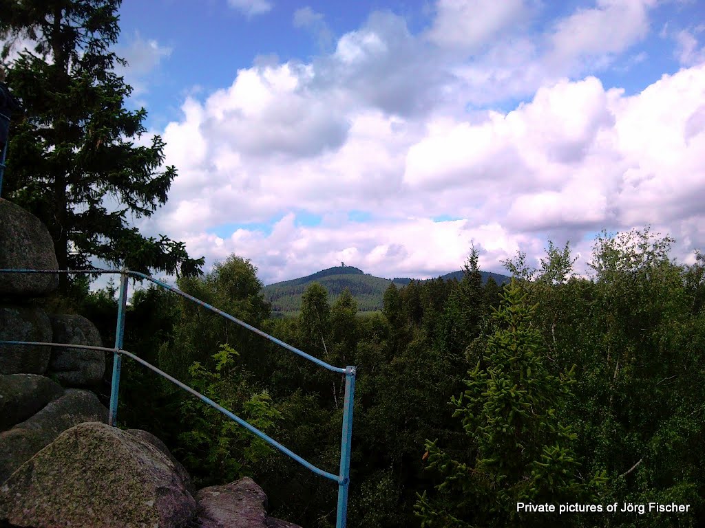 Schnarcherklippen mit Blick auf den Wurmberg by harzbiker