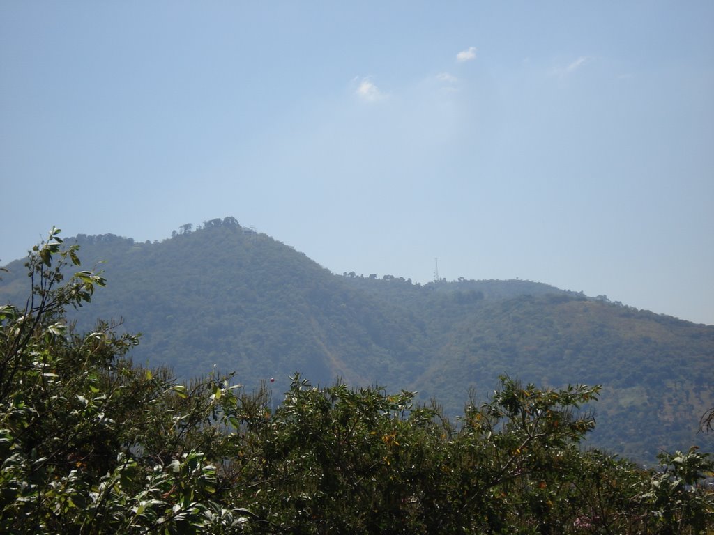 Cerro san jacinto desde la udb by el nico