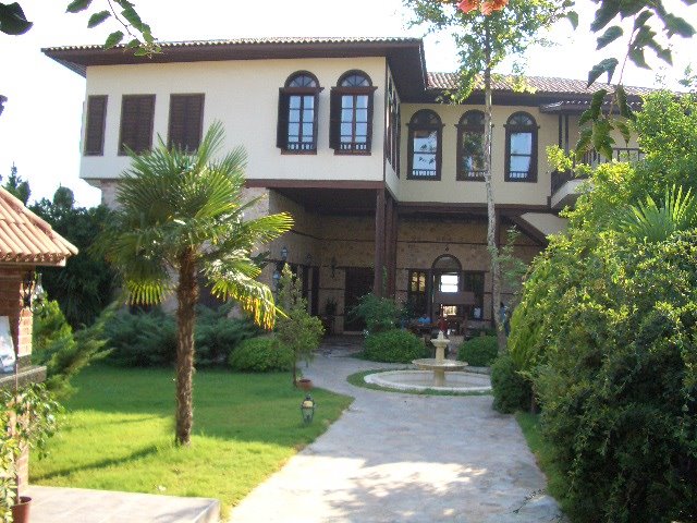 Turkish House in Antalya by Numan Şahin