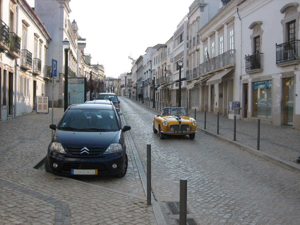 Nice old car in Tavira by DigiBiti