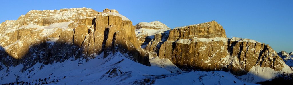 Torri del Sella - Sass Pordoi - Piz Boè - 09.02.2007 by ► Marco Vanzo