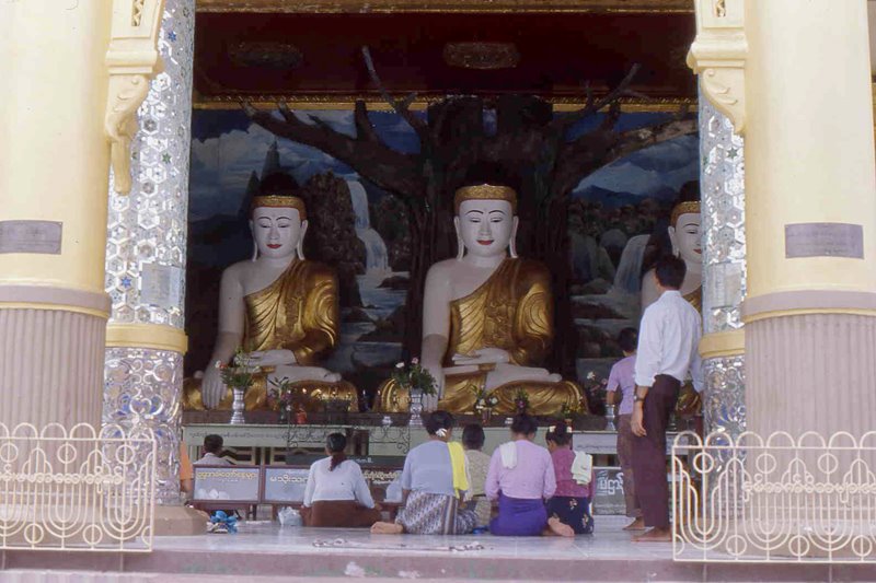 Bago (Pegu), Shwemawdaw Pagoda by manuel-magalhaes