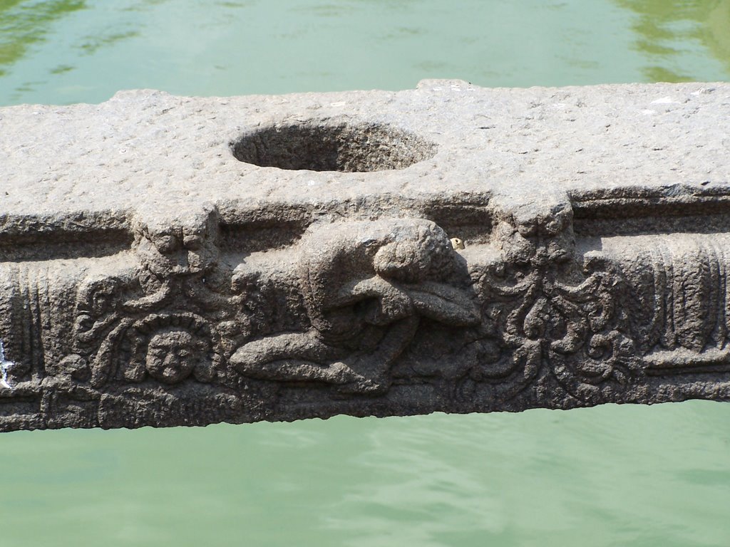 Chettikulam, Sitting Damsel Decorating the Lintel by omshakti