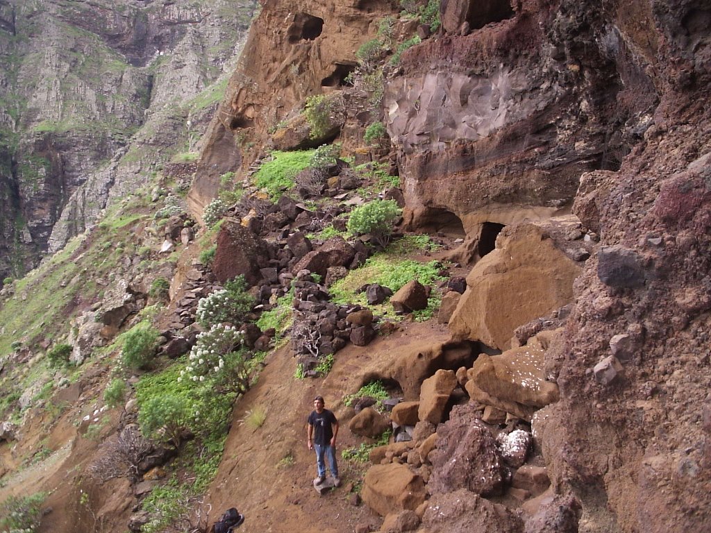 Cuevas de berbique by OCTAMILA