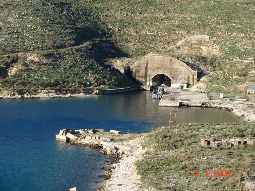 Submarine base (probably not by Ali Pasha) by qfwfq-2