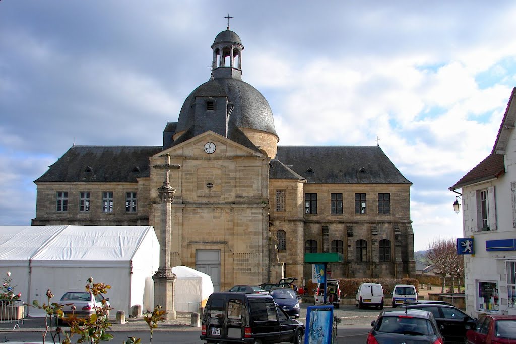 Hautefort Musée de la médecine by michel2947