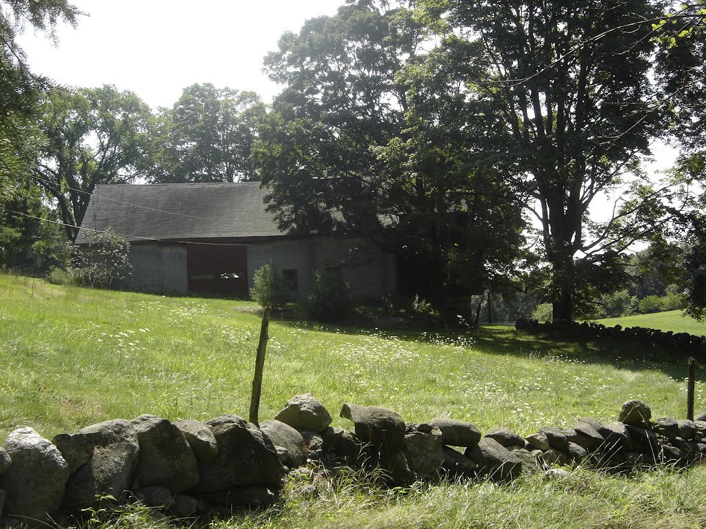 Farm at the Ward Reservation by chris1073