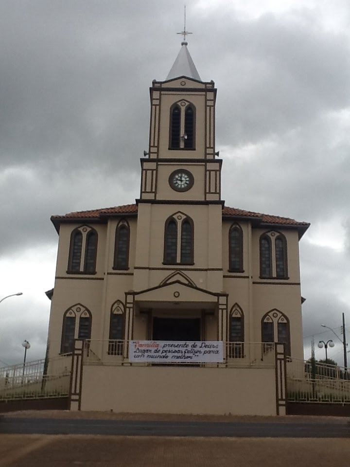 Igreja Matriz de Santa Rita - Nova Resende MG by Clebicar