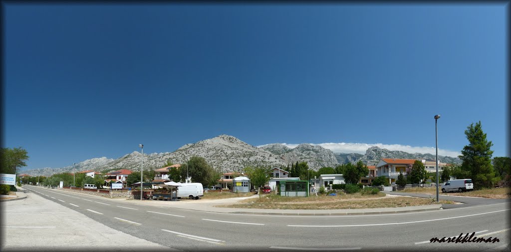 Starigrad Paklenica by Marek Kleman