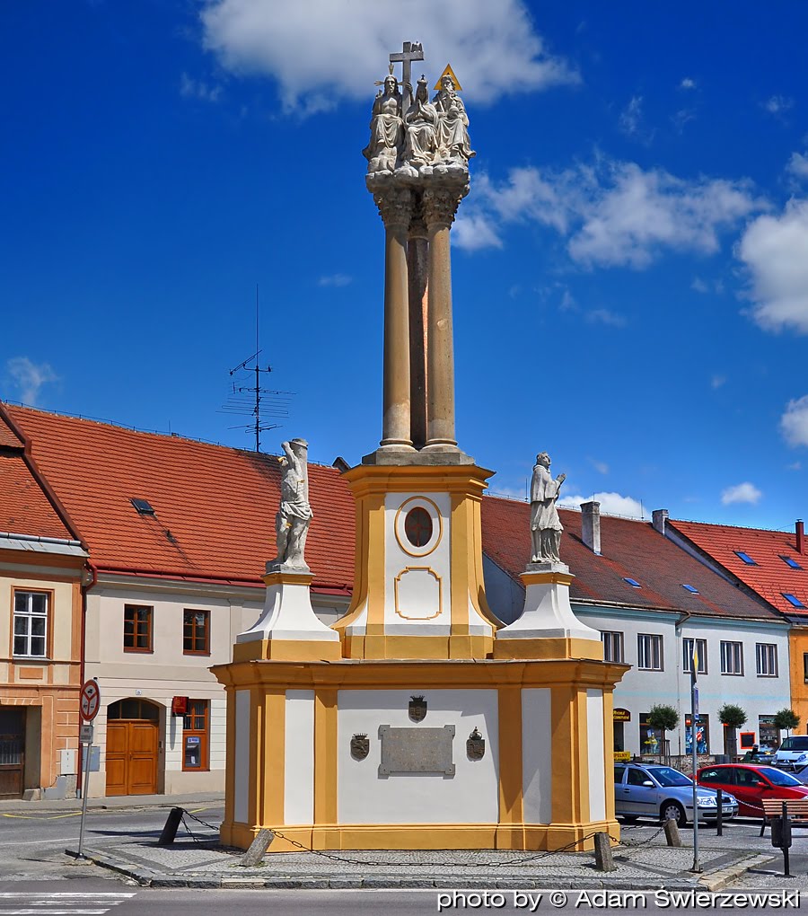 Kolumna Świętej Trójcy / Sloup Nejsvětější Trojice, Jaroměřice nad Rokytnou by Adam Swierzewski