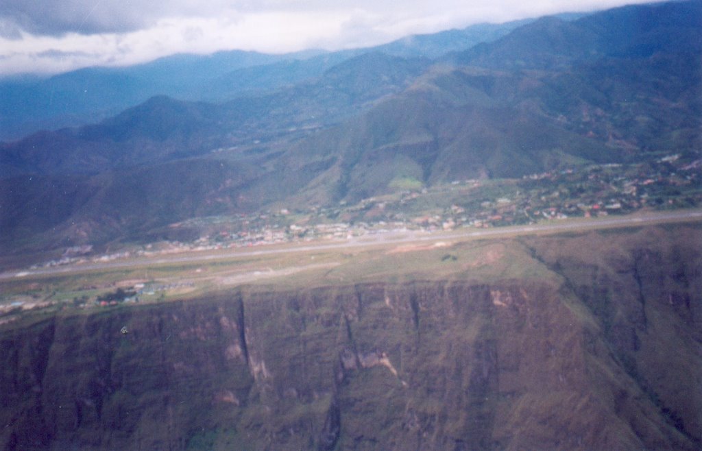 Aeropuerto de Pasto - http://cpqs.blogspot.com/ by CPQS