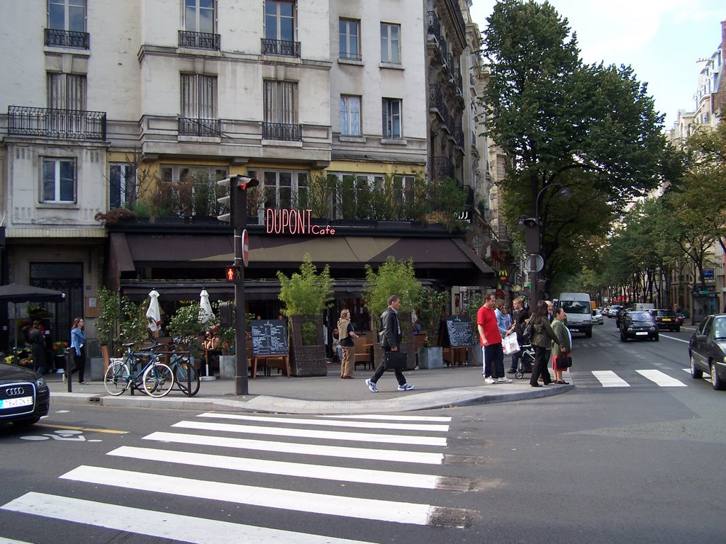 De Vaugirard et de la Convention, Paris 15e by FGuertin