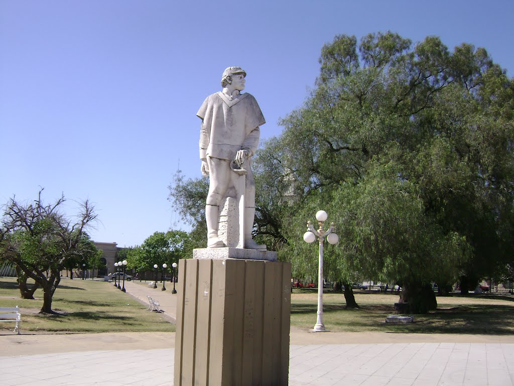 Estatua del General Conrado E. Villegas by Sebastián Gutiérrez