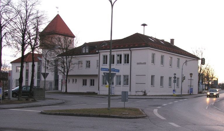 Rathaus by Neubürger