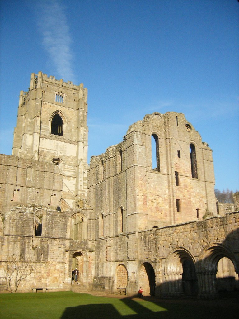 Fountains Abbey by russbomb