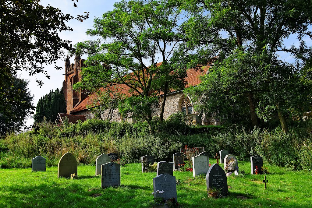 Colne Engain Church, St Andrews, Colne Engain, Essex, Aug 2012 by keithb