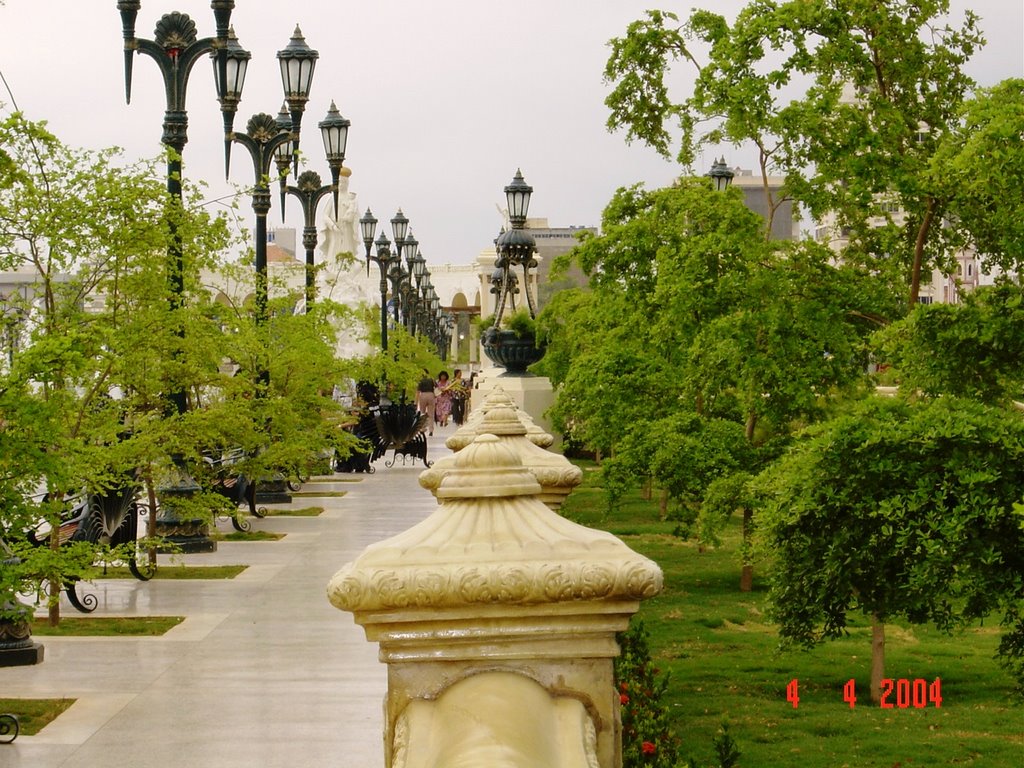 Plaza de laVirgen by cesarlabarca