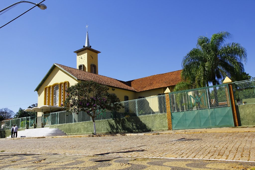 Igreja Matriz de Piratininga by Wilson Alcaras