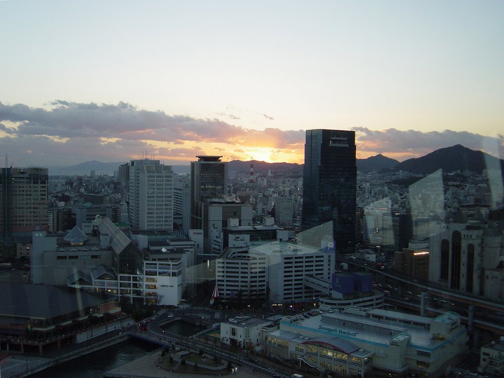 View from Kobe port tower 1.716 by daifuku