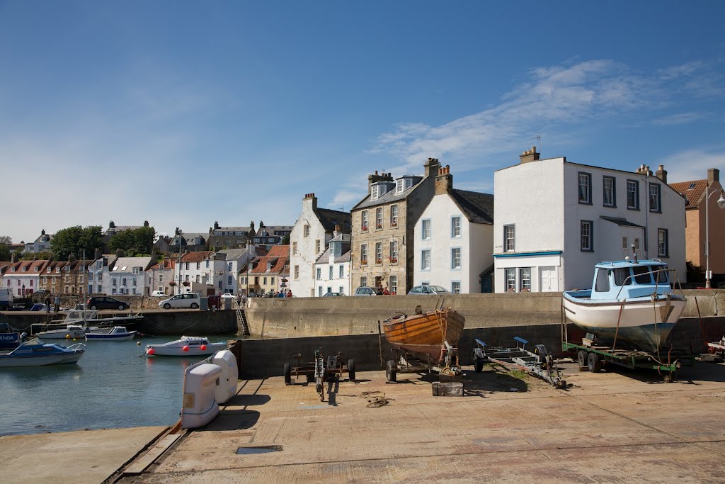 St Monans Harbour by milan.svanderlik