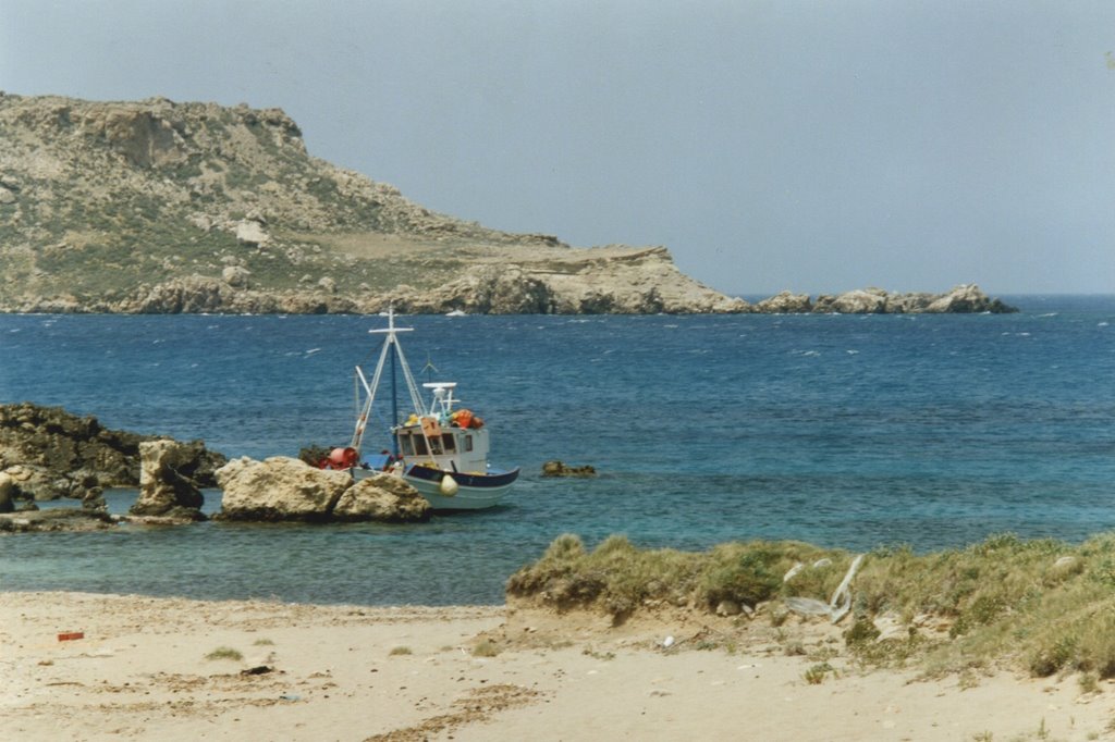 Karpathos - by Ben de Graaf Bierbra…