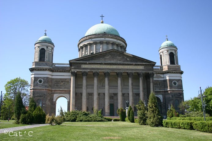 146 basilique Esztergom by Cathy Chevillot